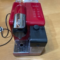 ネスプレッソ エスプレッソマシン F511 レッドの画像