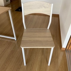 ダイニングテーブル×2.ダイニングチェア×2の画像