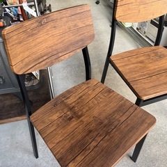 ダイニングチェア 2脚セット 木目調 スチールフレーム 中古現状品！ ③の画像