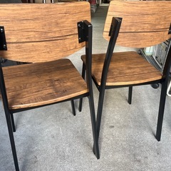 ダイニングチェア 2脚セット 木目調 スチールフレーム 中古現状品！ ③の画像