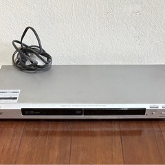 ソニー製　32型テレビとDVDプレーヤー　B-CASカード・リモコンありの画像