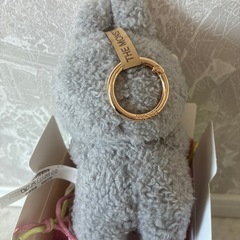 ラブブ マカロン Sesame Bean グレー らぶぶの画像