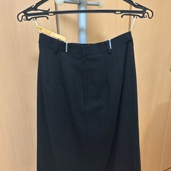レディース　スカート　黒の画像