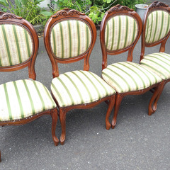 ダイニング5点セット テーブル4脚付き 楕円形 ロココ式 猫脚 アンティーク調の画像