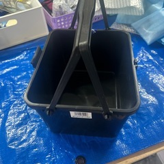 カゴ、入れ物の画像