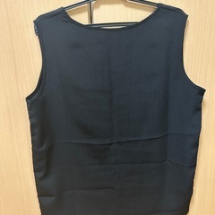 レディース　黒　トップスの画像