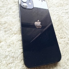 【中古】びひん美品iPhone12の画像