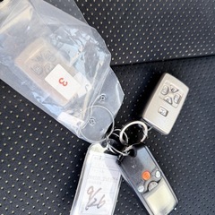 ヴェルファイア後期　ゴールデンアイズII 車検一年付きの画像