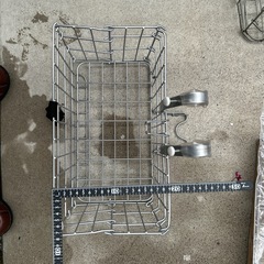 新品未使用‼️折りたたみ前カゴ自転車の画像