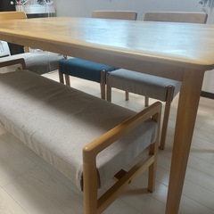 ダイニングテーブルセットの画像