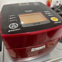 三菱 IHジャー炊飯器 5.5合炊き（NJ-VX101-R）の画像
