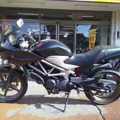 NO.5545　ＶＴＲ２５０Ｆ　水冷４サイクルＶツイン２５０ｃｃ　ＦＩ車　ブラック　☆彡の画像