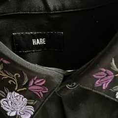 HARE 刺繍入りシャツの画像