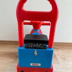 機関車トーマス　手押し車　の画像