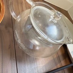 食器おまとめ　スキレット　土鍋　ハリオ急須　皿　コップの画像