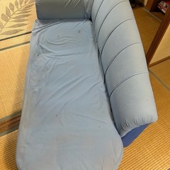 ★無料！カウチソファー★の画像