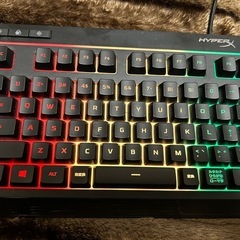 HYPER X ゲーミングキーボードの画像