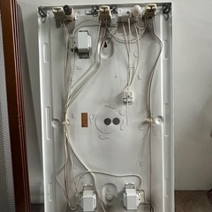 蛍光灯器具と蛍光灯の画像