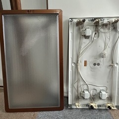 蛍光灯器具と蛍光灯