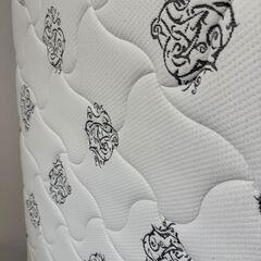 シーリー　sealy　セミダブルベッドの画像