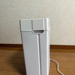 シュレッダー　ホワイトの画像