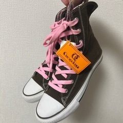 スニーカーの画像