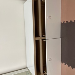 テレビ台の画像