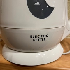 電気ケトル　2017年製　ドリテックの画像