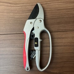 千吉剪定鋏
の画像