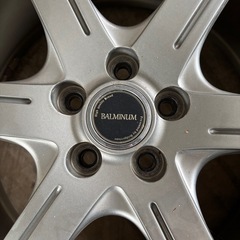 スタッドレスタイヤ
ホイール付(225/60R17、DM-V3)の画像
