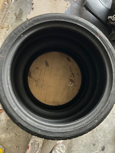 ZEETEX 225/40R18   HP2000 vfm