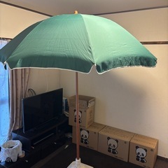 夏のパラソルセットの画像