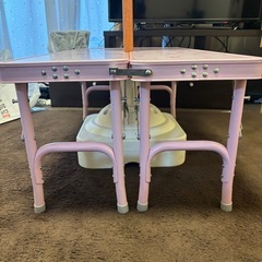 夏のパラソルセットの画像