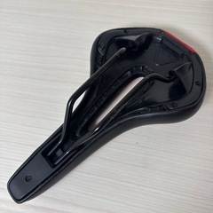 新品 ロードバイク サドルの画像