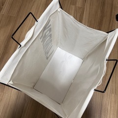 折りたたみ洗濯バスケットの画像