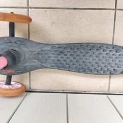 3輪キックボードの画像