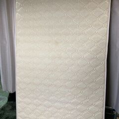 ★先着1名様★ セミダブルマットレスの画像