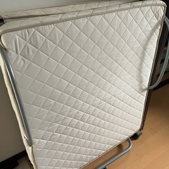 折りたたみ　ベッド　シングルの画像