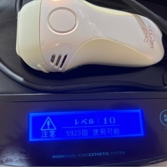 ケノン 脱毛器 v6.3【未使用カートリッジ２つ付けます】の画像