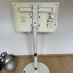 SHARP 24インチ　スタンド付きの画像
