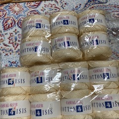 毛糸が 沢山（棒編み基礎編雑誌付き）の画像