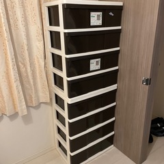 プラスチック棚の画像