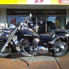 NO.5547　ヤマハ　ドラッグスター４００クラシック　ＶＨ０１Ｊ 　スラッシュカットマフラー　バックレスト　サイドバックサポート付き　ブラック　☆彡の画像