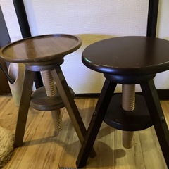スツールの画像
