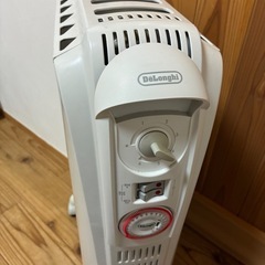 デロンギ オイルヒーターの画像