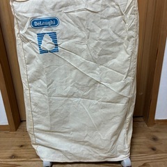 デロンギ オイルヒーターの画像