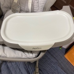 ユラリズム オート AC ベビーチェア アップリカ Apricaの画像