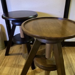 スツールの画像