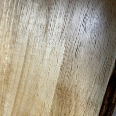 ダイニングテーブルの画像