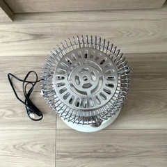 モダンデコ　レトロ　電気ストーブの画像